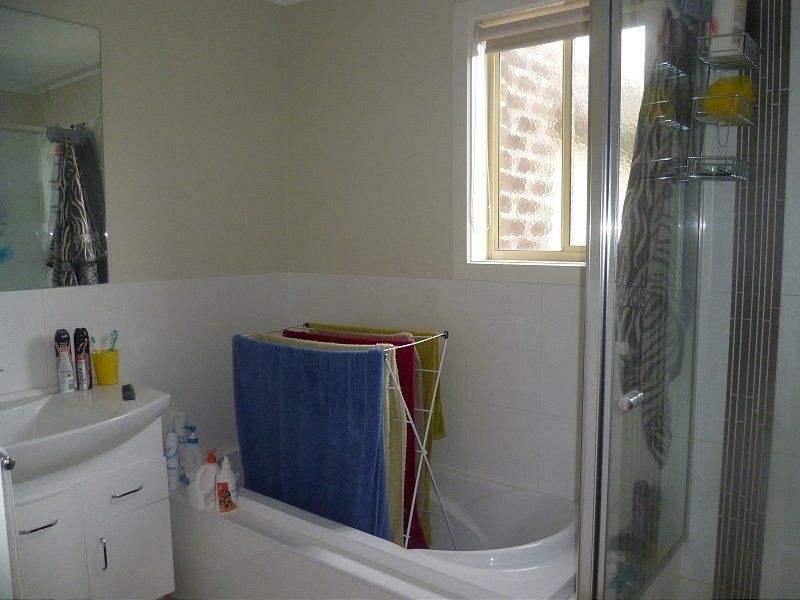 2/5 Gordon Street, Cranbourne VIC 3977