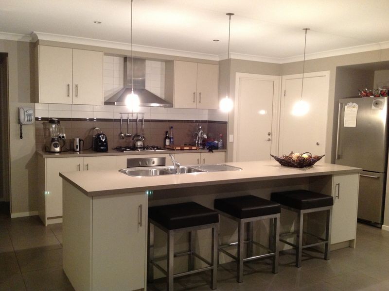 17 Maddock Drive, Cranbourne VIC 3977