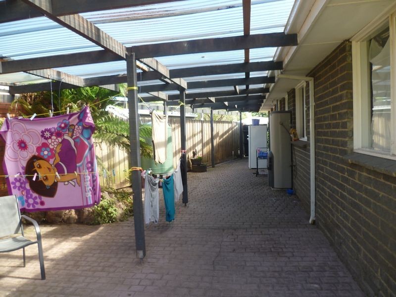 18 Cochrane Street, Cranbourne VIC 3977