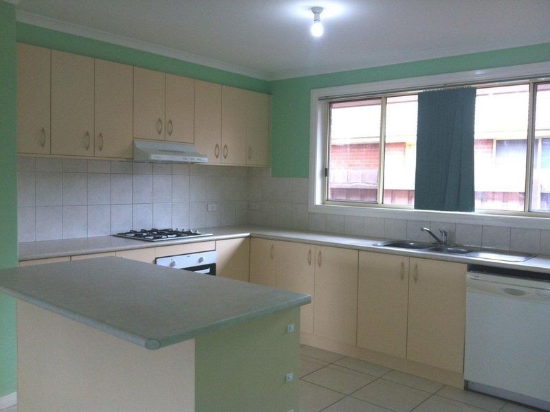 10 Suaad Court, Cranbourne VIC 3977