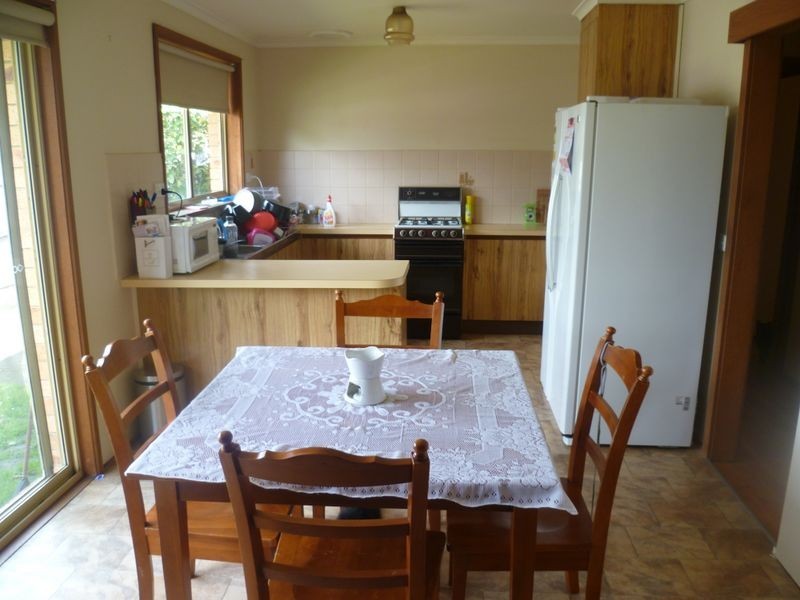 1/27 Virginia Street, Cranbourne VIC 3977