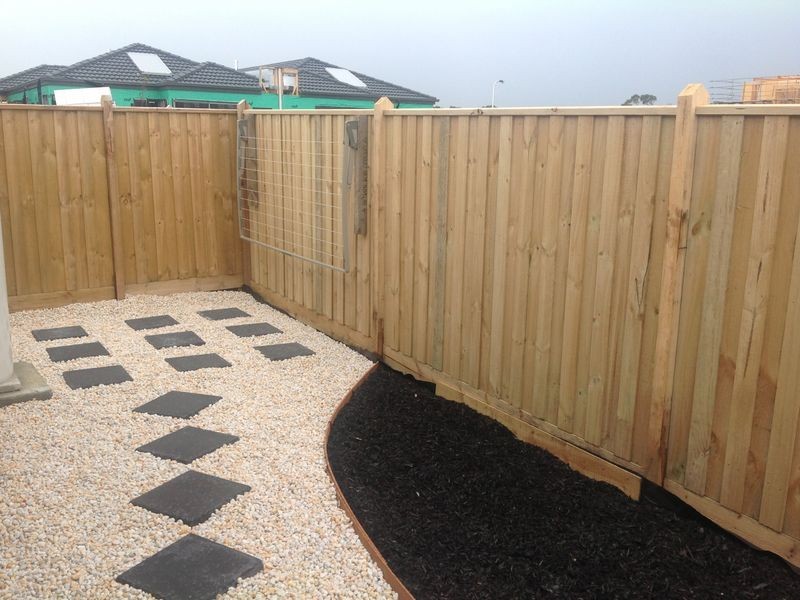 16 Pyrenees Road, Clyde VIC 3978