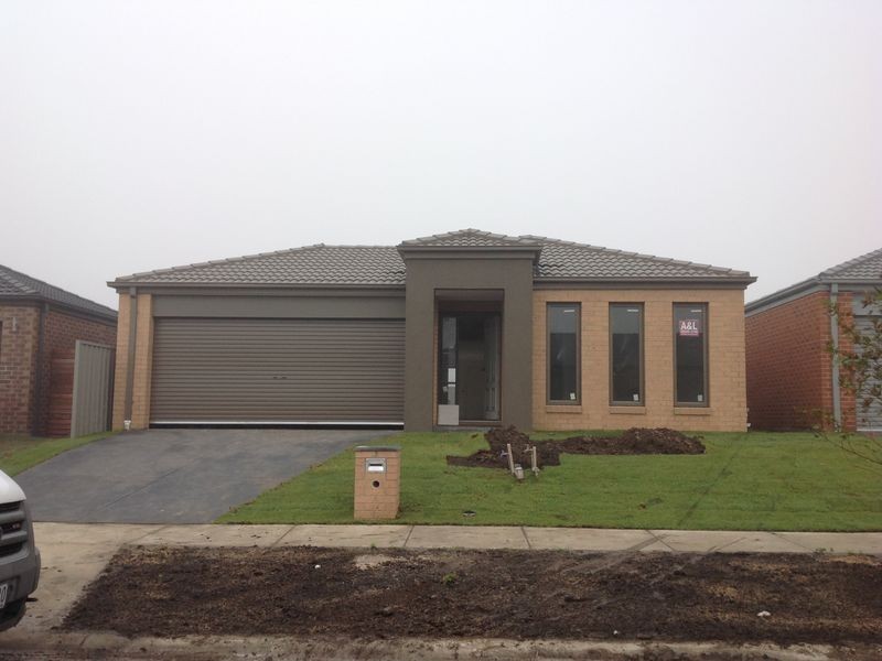 31 Beagle Street, Cranbourne VIC 3977