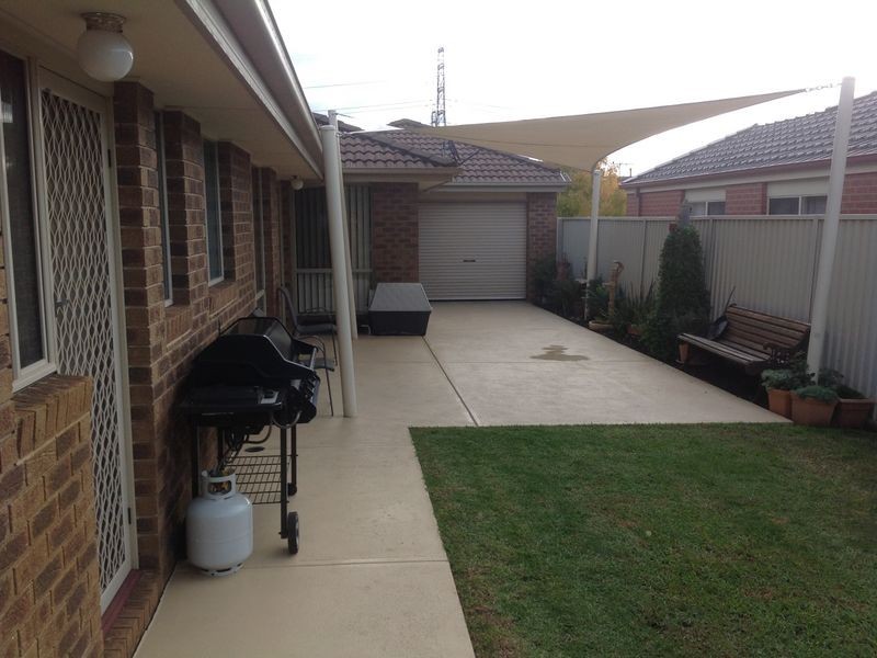 43 Hazelmere Avenue, Cranbourne VIC 3977