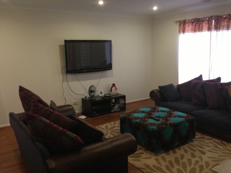 15 Copernicus Circuit, Cranbourne VIC 3977