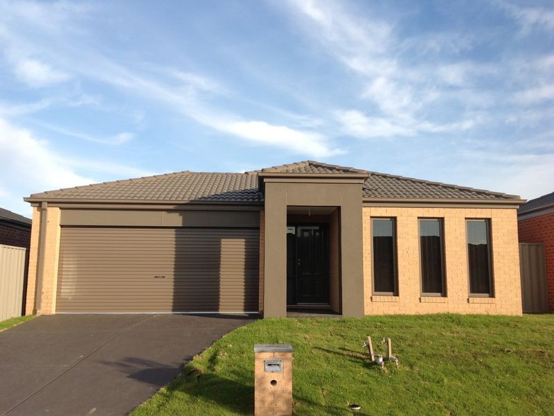 31 Beagle Street, Cranbourne VIC 3977