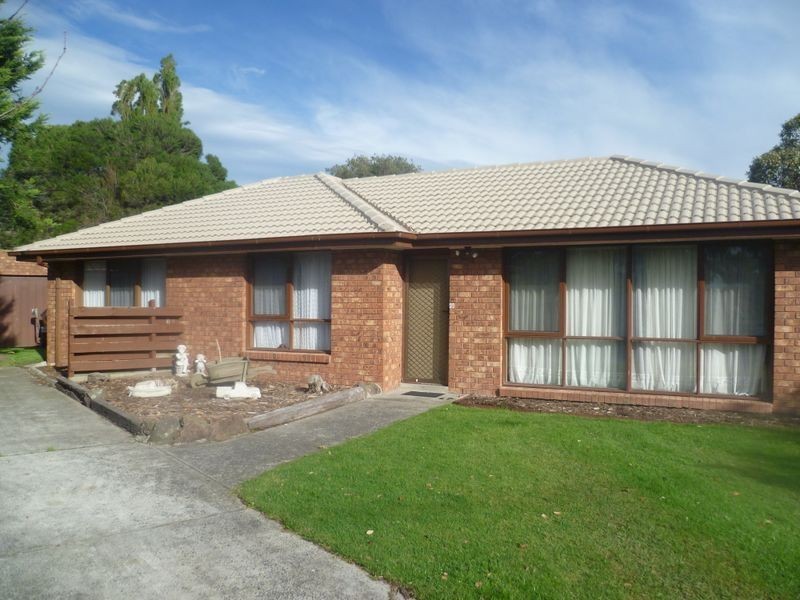 40 Wallace Road, Cranbourne VIC 3977