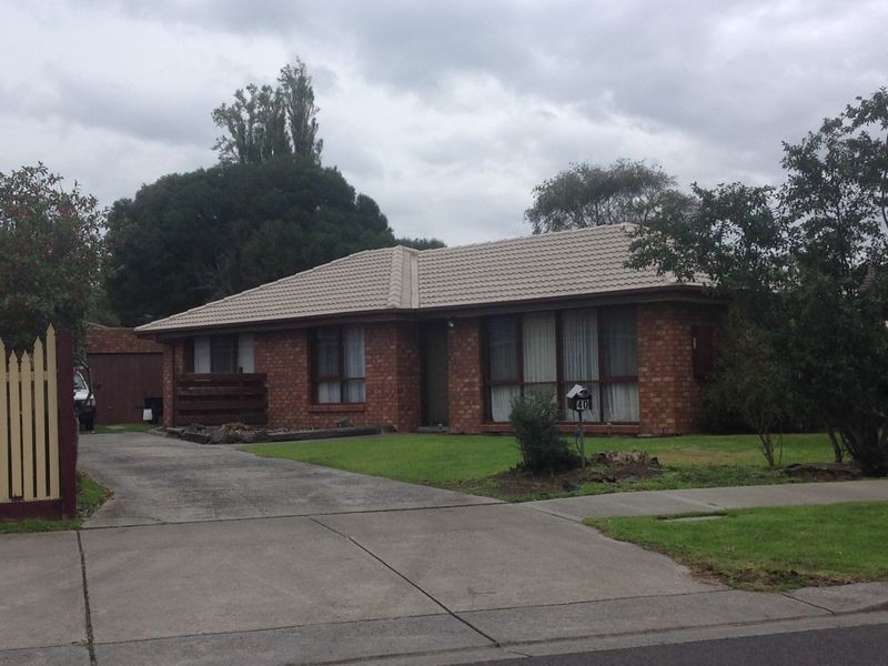 40 Wallace Road, Cranbourne VIC 3977