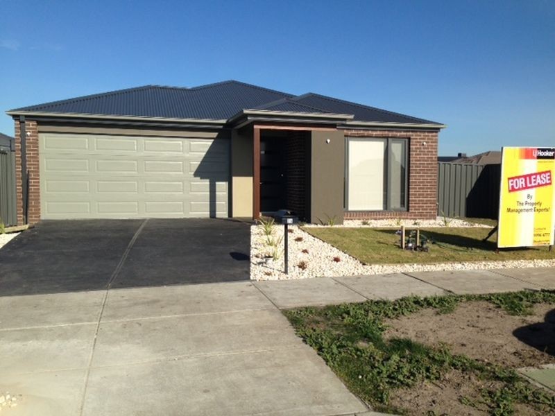 24 Pinebank Avenue, Cranbourne VIC 3977