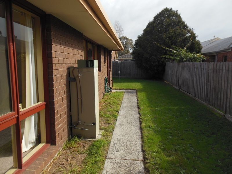 2/3 Tucker Street, Cranbourne VIC 3977