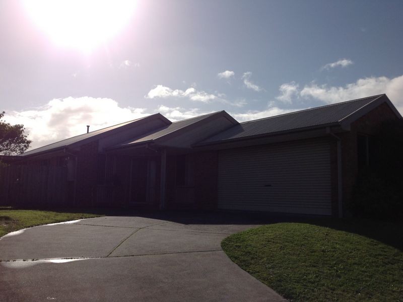 40 Hoysted Avenue, Cranbourne VIC 3977