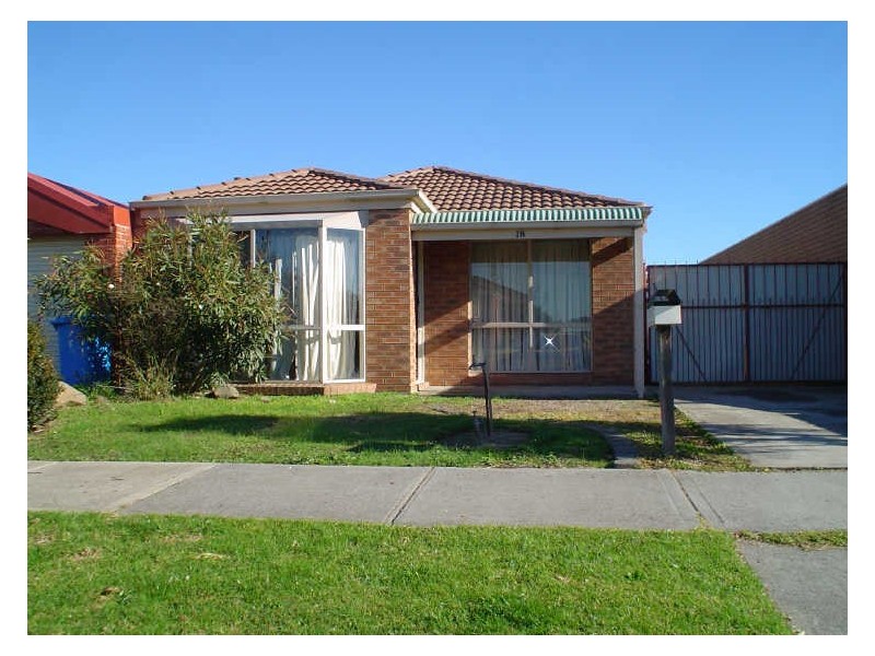 18 Cirai Cresent, Cranbourne VIC 3977