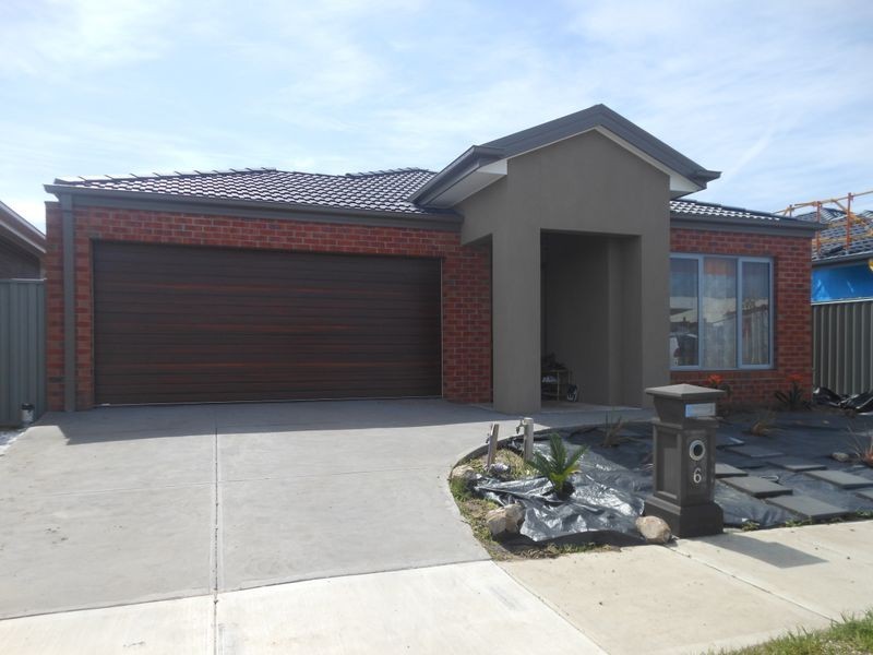 6 Haines Street, Cranbourne VIC 3977