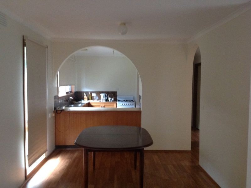 Unit 2/6 Smethurst Street, Cranbourne VIC 3977