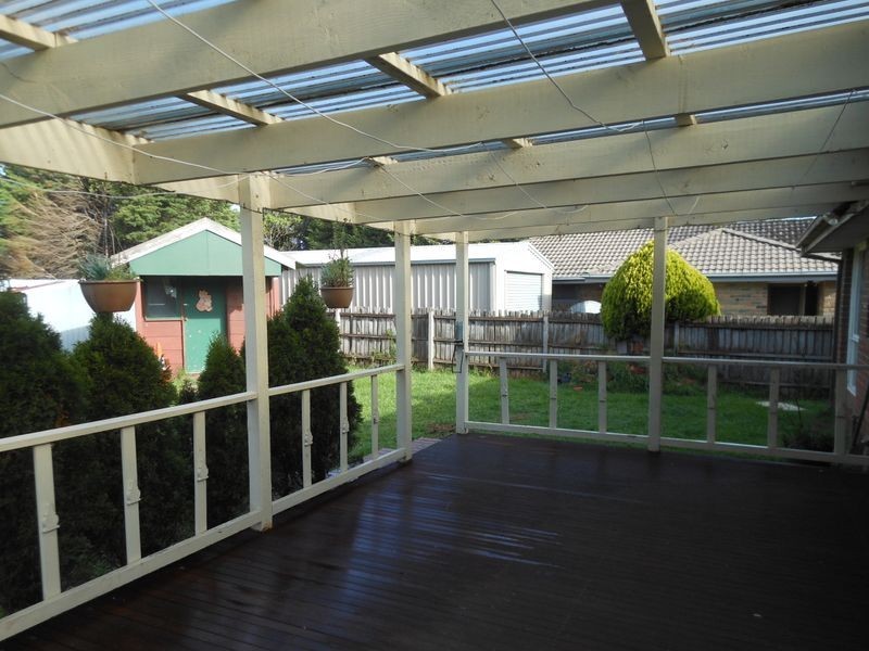 7 Lachlan Close, Cranbourne VIC 3977