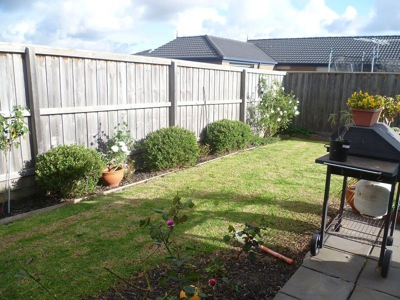 26 Silky Oak Drive, Cranbourne VIC 3977