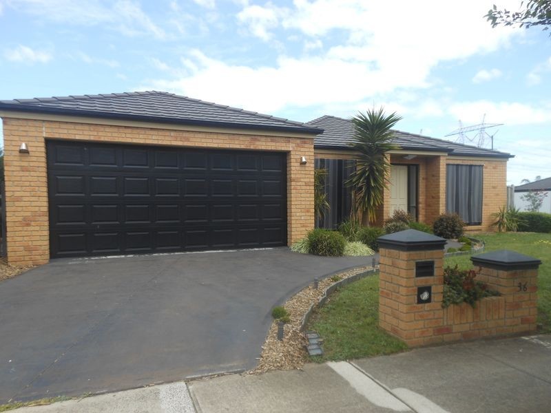 36 Boronia Avenue, Cranbourne VIC 3977