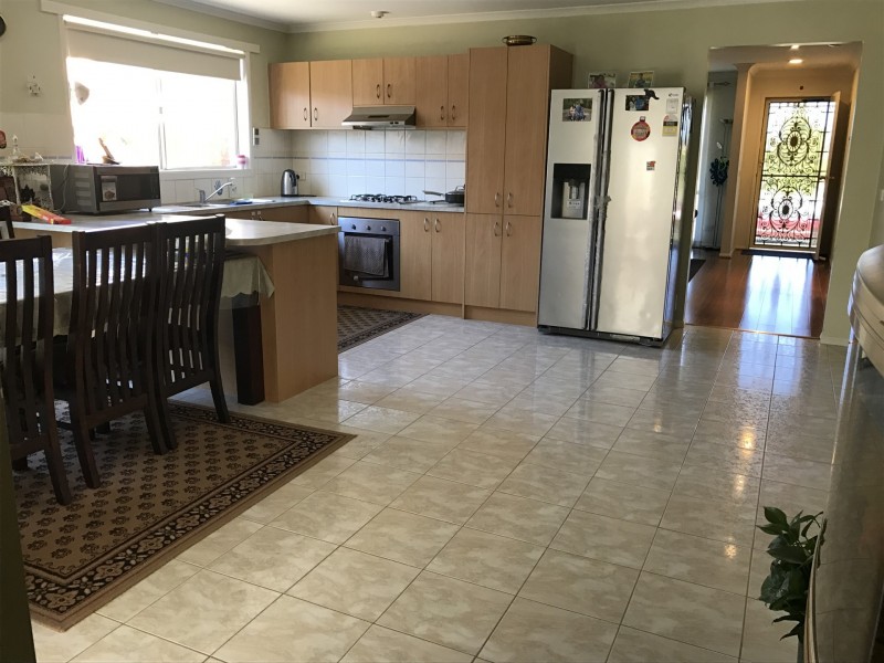 15A Staunton Walk, Cranbourne East VIC 3977