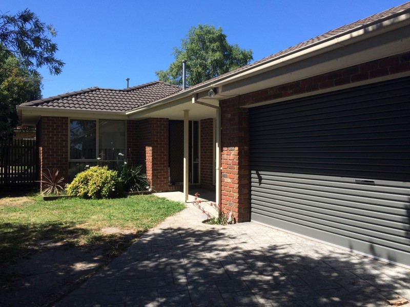 36 Sunnyside Drive, Berwick VIC 3806