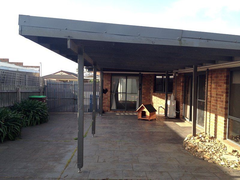 29 Andrea Crescent, Cranbourne VIC 3977