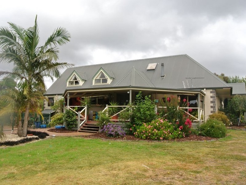 9-11 Madelyn court, Cranbourne South VIC 3977