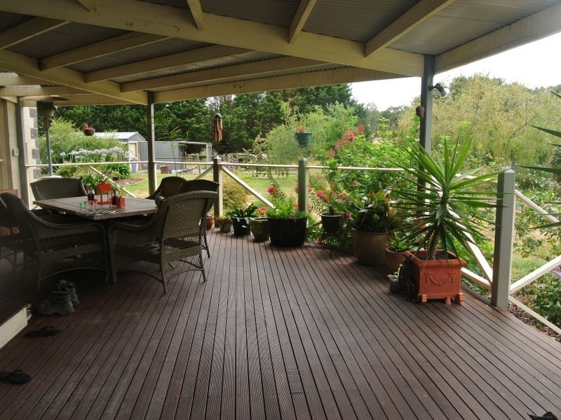 9-11 Madelyn court, Cranbourne South VIC 3977