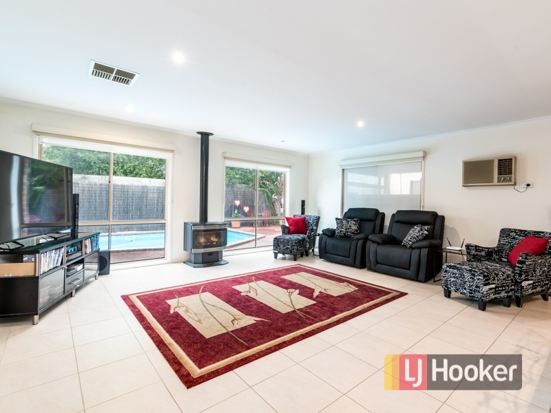 20 Howqua Place, Cranbourne VIC 3977