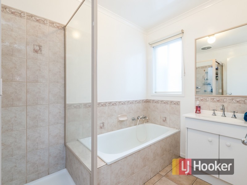 20 Howqua Place, Cranbourne VIC 3977