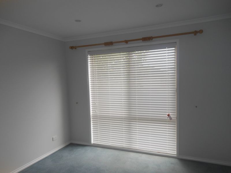 12 Bernborough Avenue, Cranbourne VIC 3977