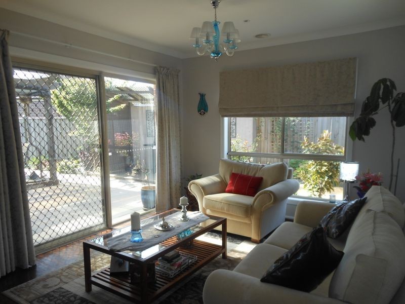 69 Melington Drive, Lyndhurst VIC 3975