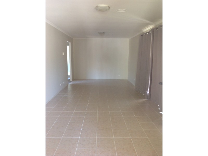 21 Jessie Street, Cranbourne North VIC 3977