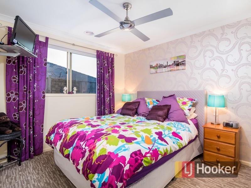 2 Suffolk Court, Cranbourne North VIC 3977