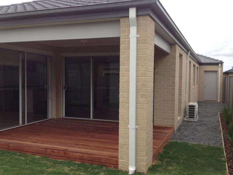 26 MacPherson Circuit, Cranbourne VIC 3977