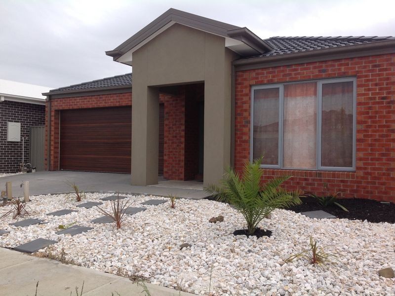 6 Haines Street, Cranbourne VIC 3977