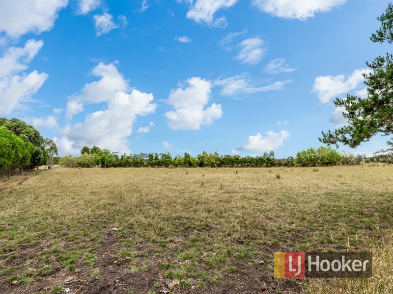 192 Eramosa Road East, Somerville VIC 3912