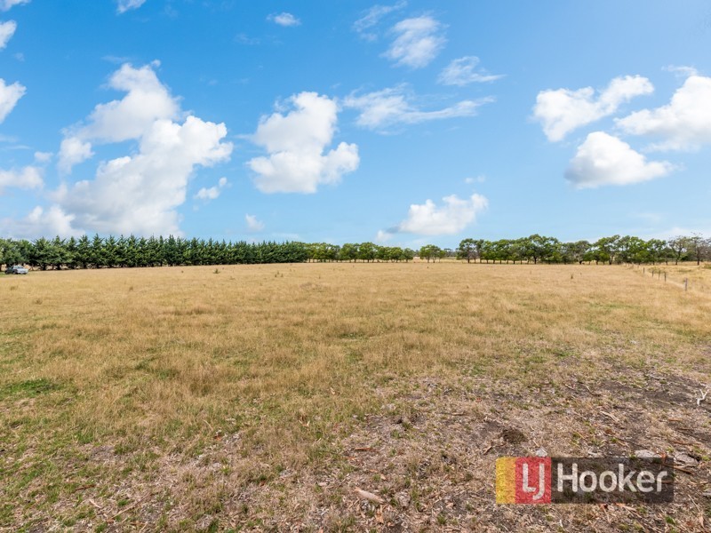 192 Eramosa Road East, Somerville VIC 3912