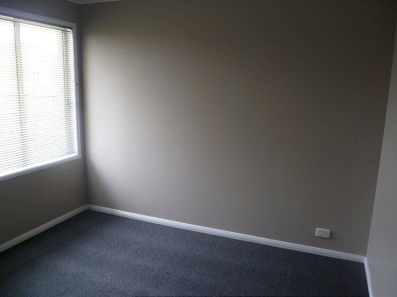 56 Bernborough Ave, Cranbourne VIC 3977