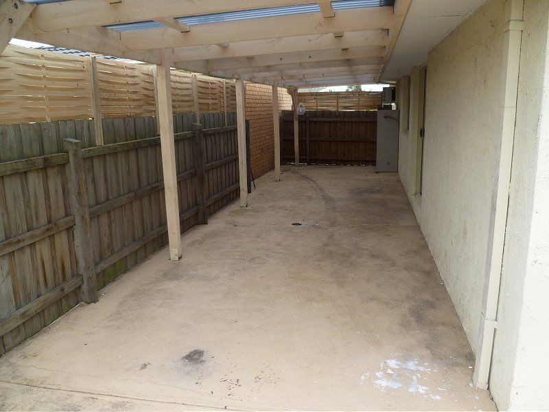 56 Bernborough Ave, Cranbourne VIC 3977