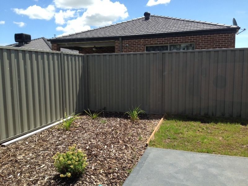 302 Casey Fields Boulevard, Cranbourne VIC 3977