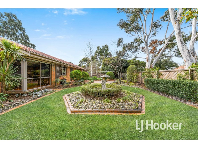 1 Connie Court, Cranbourne VIC 3977