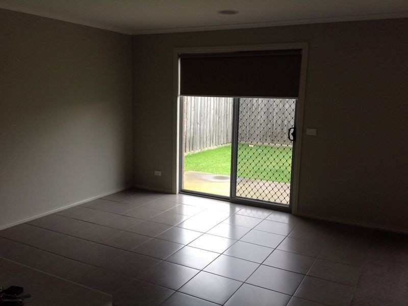 4 Rockford Street, Pakenham VIC 3810