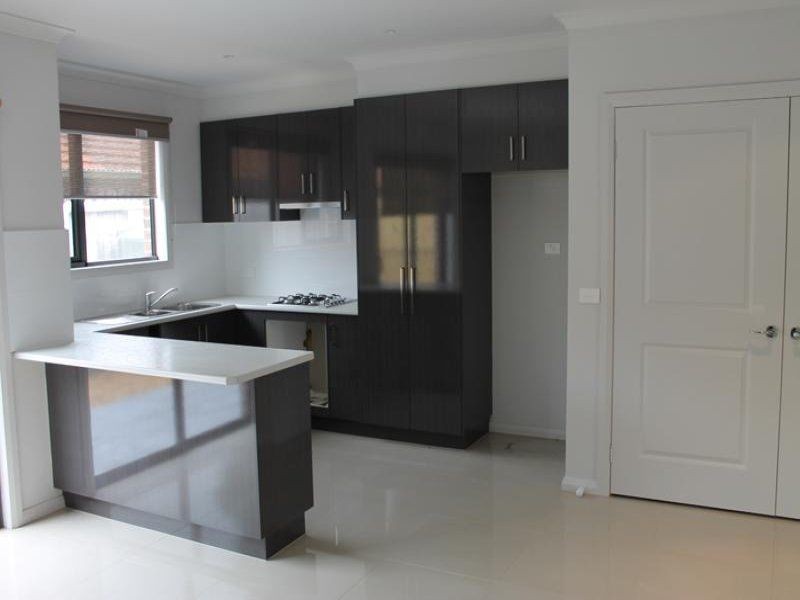 3/36 Codrington Street, Cranbourne VIC 3977