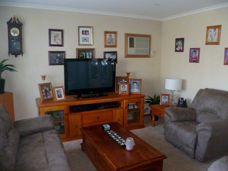 20 Isaac Edey Place, Hampton Park VIC 3976