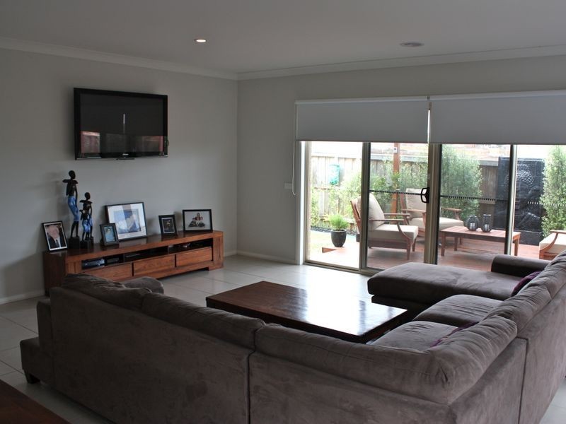 43 John Russell Road, Cranbourne VIC 3977