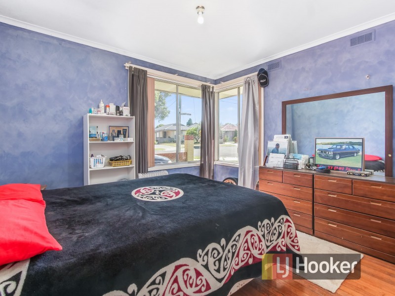 12 Burraneer Drive, Keysborough VIC 3173
