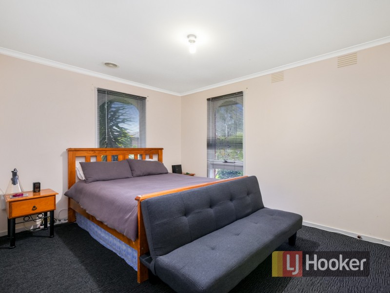 15 Bourke road, Cranbourne VIC 3977