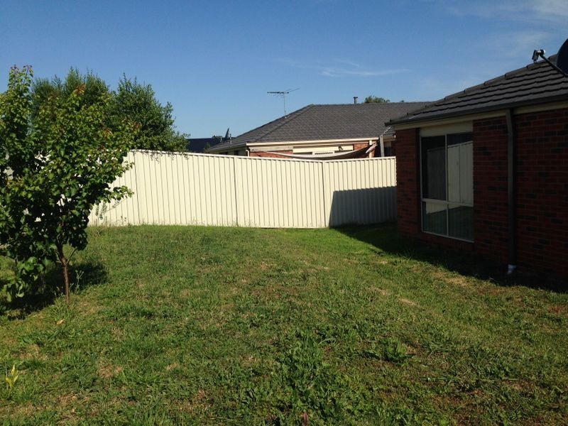 15 Butterfield Place, Cranbourne VIC 3977