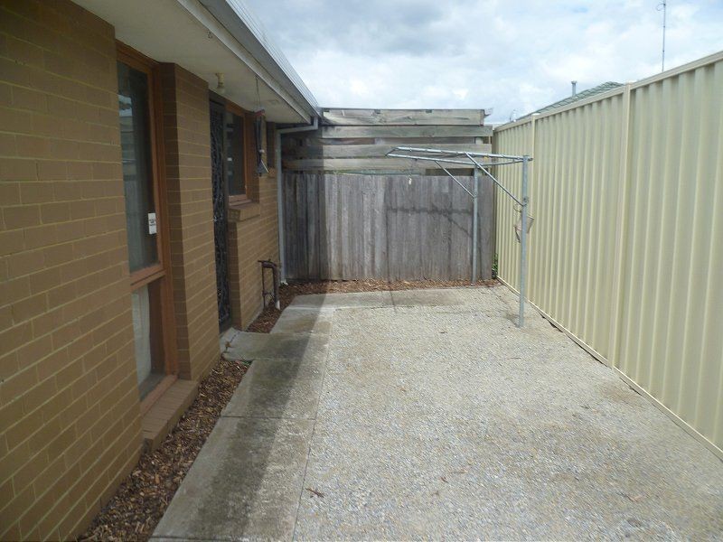 2/32 Childers Street, Cranbourne VIC 3977