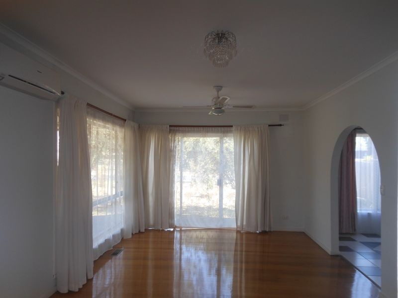 89 Camms Road, Cranbourne VIC 3977