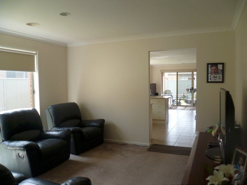 20 Maddock Drive, Cranbourne VIC 3977